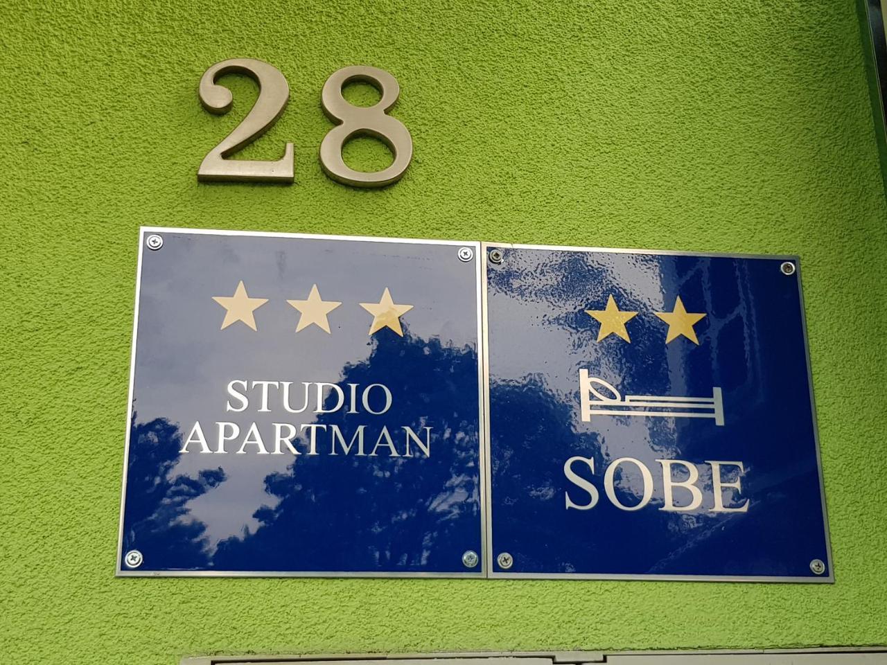 Sobe Novi Grad Hotel โอซีเยก ภายนอก รูปภาพ